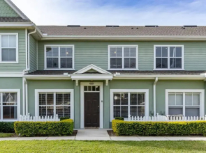 Spectacular 3bd/2ba Townhouse close to Disney