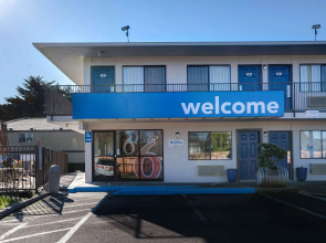 Motel 6 Arcata, CA - Cal Poly Humboldt