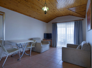 Villa Moonflower Apart Hotel
