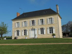 Gîte Laleu, 6 pièces, 10 personnes - FR-1-497-46