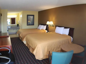 Loyalty Inn Hawkinsville