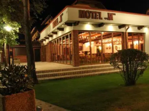 Motel M