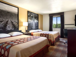 Super 8 by Wyndham Idaho Falls