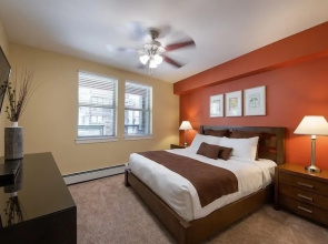 Ground Floor Ski Condo Close to Gondola - Fraser Crossing/Founders Pointe Premium-Rated 3305