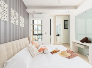 Stunning 2 in 1 Apartments Ocean View Rooftop Pool Near The Beach and 5th Avenue