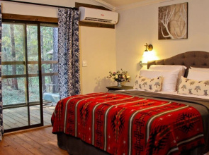 Deer Lake Lodge Resort & Health Spa