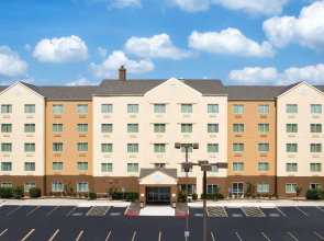 Fairfield Inn & Suites San Antonio Airport/North Star Mall