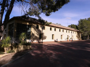 Albergue Juvenil El Valle