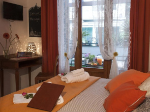 B&B Elena