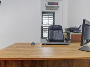 Treebo Nirupama, 750m from Aluva Railway station