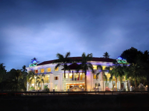 Hotel Port Palace Kovalam