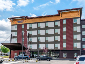 Comfort Inn & Suites Lakewood by JBLM