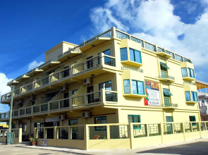 Caye Caulker Plaza Hotel