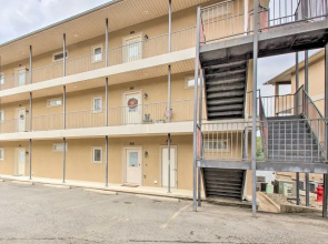 Balcony & Boat Slip: Lakefront Unit in Hot Springs