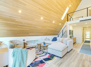 A-frame Cabin w/ Deck Near Cedar Creek Lake