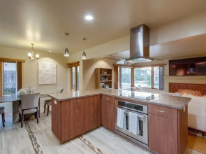 Windansea 1 2 Bedroom Condo