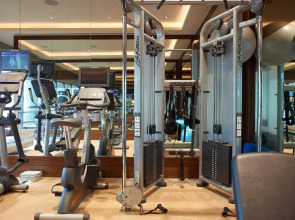 Carlton City Hotel Singapore