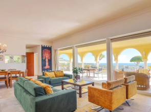 Affluent Villa in Altea With Pool and Panoramic Views