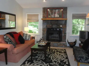 Creekside Hideout by VCI Real Estate Services