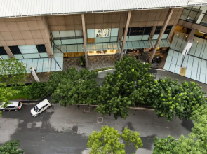 Alcoves Apartments