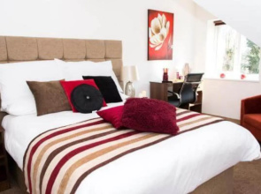 Trivelles Mayfair