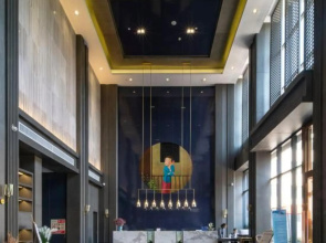 Wanfenglin Baihua Hotel