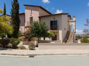 Aphrodite Hills Rentals – Apartments