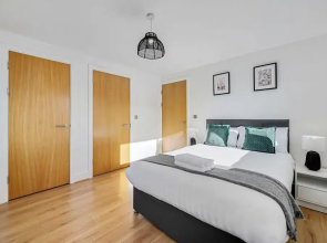 Host Apartments Standish Street Abode