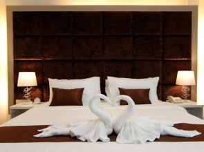 Pooh Beach Resort & Spa