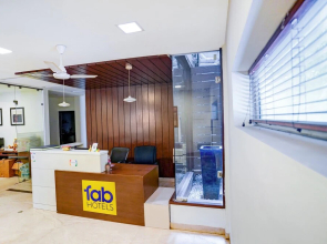 Fabhotel Raj Residency Iii