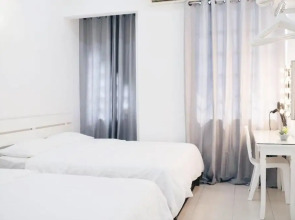 White Cottage Guest House