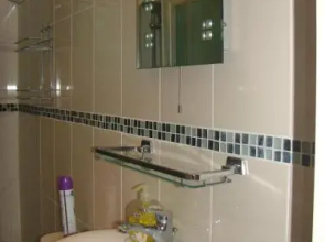 De weg naar het strand