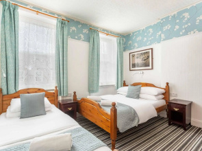 St Athans Hotel