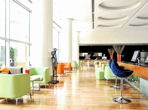 ibis World Trade Centre Dubai