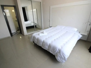 Suit In Eilat Hotels Area