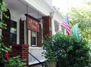 Adam's Inn