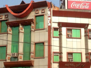 Hotel The Golden Oak Central by Citrus Prime
