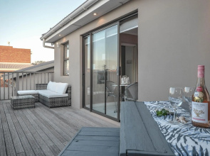 Sunset Villa