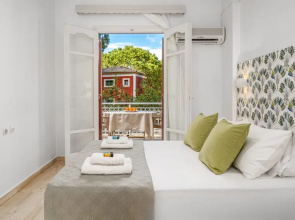 Pyrgaraki Studios and Apartments