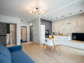 4 Ugla (Четыре угла) на Максима Горького 151