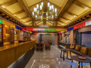 Lugu Lake Lakeside Dream · Hillside Lakeview Boutique Hotel