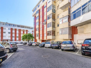 Paço de Arcos Suite & Beach Apartment