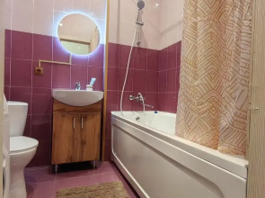 Апартаменты на Микрорайоне 1 Мая 4к1