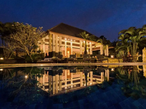 Villa Menari Bali - Seminyak Villa Rental