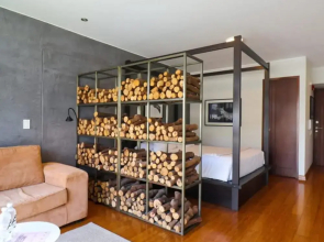 w Industrial Loft With Balcony in Barranco