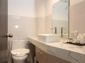 Pooh Beach Resort & Spa