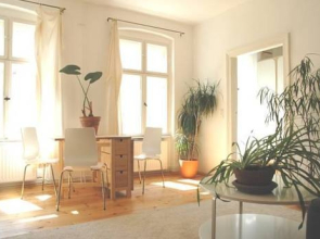 Brunnen Apartments - Engelfittich