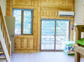 Ulsan (Baenaegol) on the Hill