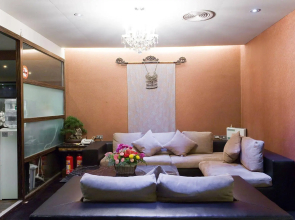H.M.Hotel