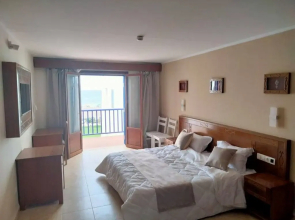 Les Hammadites Renove